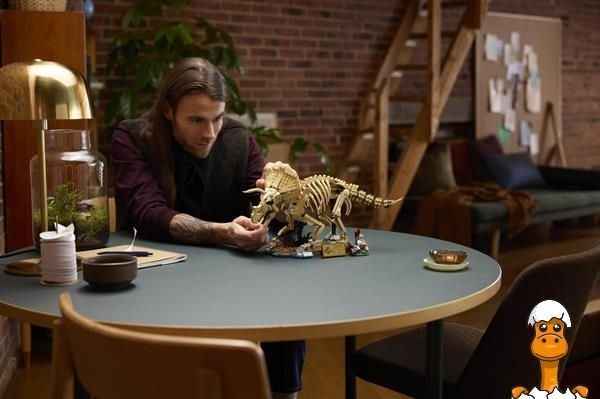 Мамалюк - Конструктор LEGO&reg; Jurassic World Скам'янілості динозаврів: трицератопс 1154 деталей (77985) LEGO A4-77985