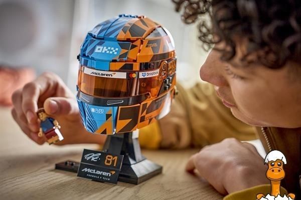 Мамалюк - Конструктор LEGO&reg; Editions Шлем Оскара Піастрі з команди McLaren 793 деталі (43017) LEGO A4-43017