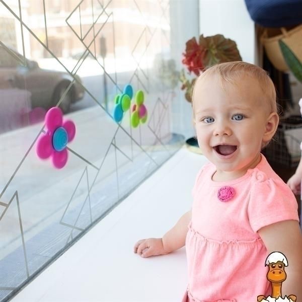 Мамалюк - Набор прорезывателей-спиннеров с присосками Fat Brain Toys Whirly Squigz 3 шт. (F210ML) Fat Brain Toys A4-F210ML