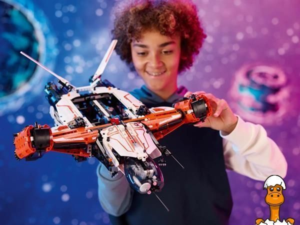 Мамалюк - Конструктор LEGO Technic Вантажний космічний корабель VTOL LT81 1365 деталей (42181) LEGO A4-42181