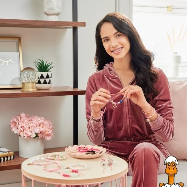 Мамалюк - Набор для создания шарм-браслетов Make It Real Juicy Couture Сюрприз (MR4437) Make it Real A4-MR4437