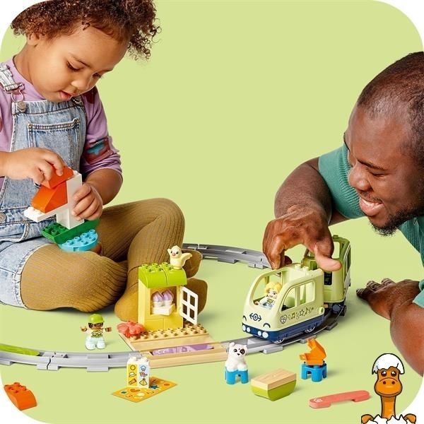 Мамалюк - Конструктор LEGO DUPLO Town Интерактивный приключенческий поезд 57 деталей (10427) LEGO A4-10427
