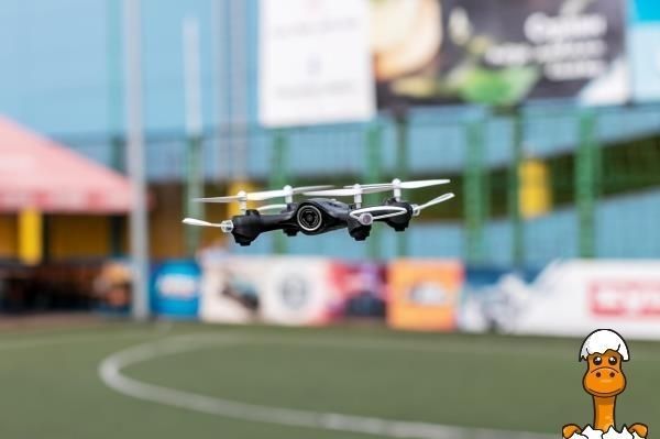 Мамалюк - Квадрокоптер Syma з 2,4 ГГц керуванням та FPV-камерою 21 cм чорний (X23W Black) SYMA A4-X23W-BLACK